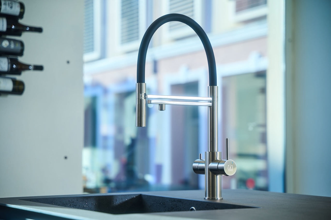 5 Way Kitchen Filter Tap in Solid STAINLESS STEEL, with 360° swivel spout and 2-jets removable Spray, Brushed / Black