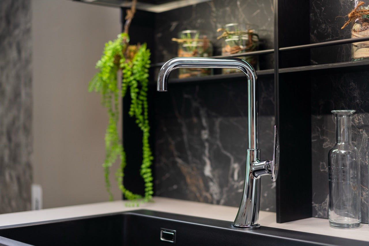 Kitchen Tap, Single lever, LEAF, with 360° swivel N-Spout, Chrome