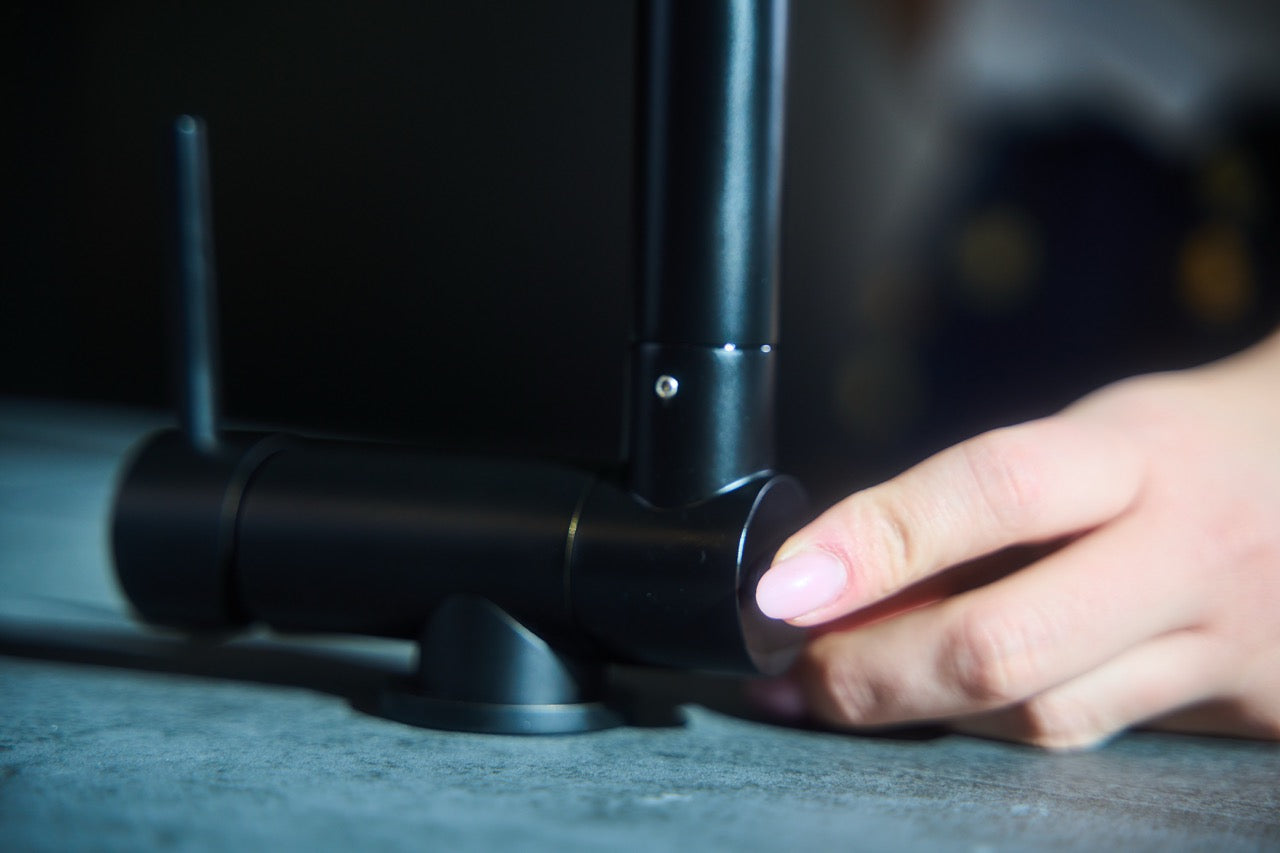 Under Window Kitchen Tap, folding spout to reach 4,5 cm, with 360° swivel spout and 2-jets removable Spray, Matte Black