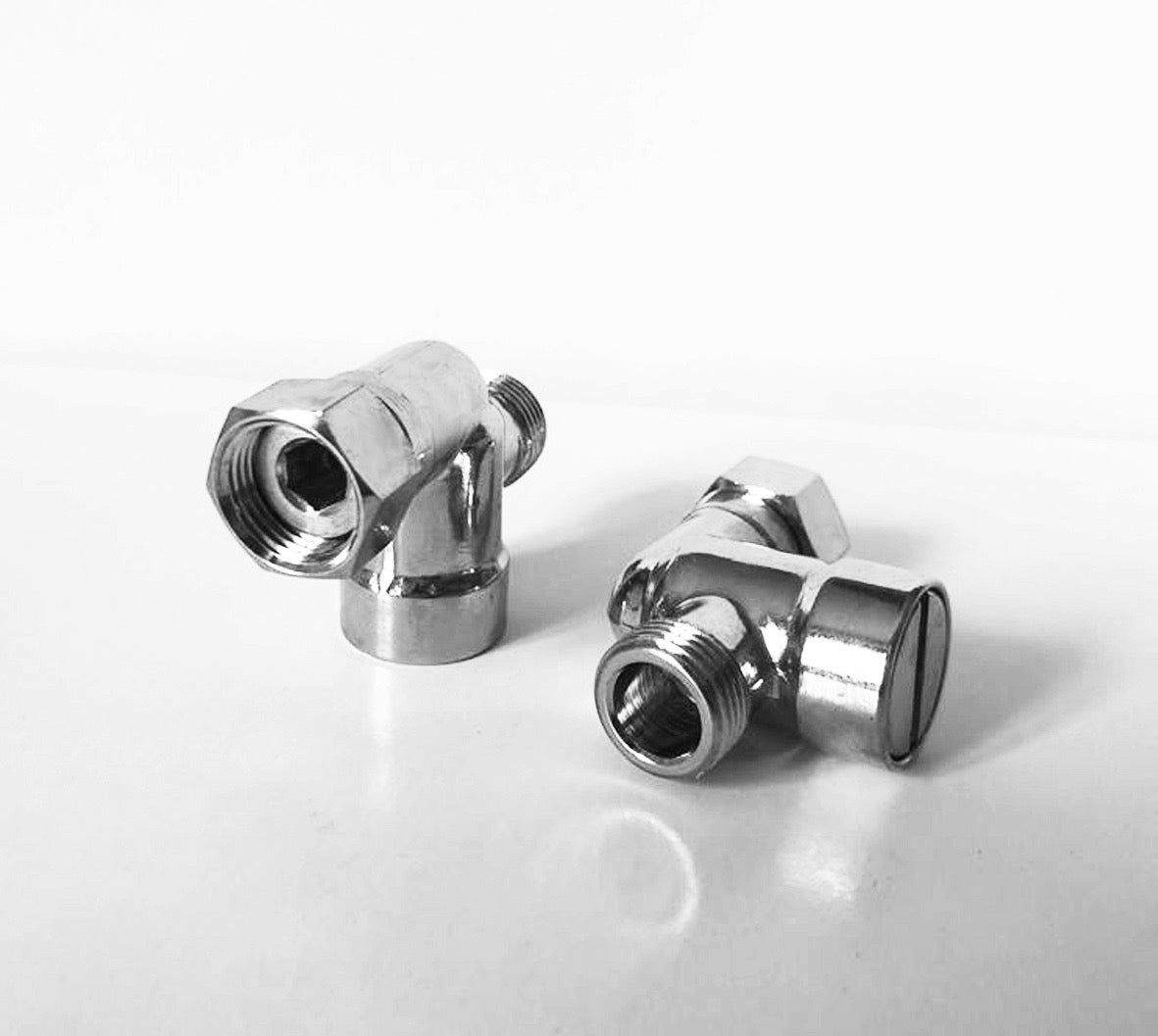 3/8” Filter Retrofit Kit for Angle Valves with 3/8” Connection – 2-Piece Set