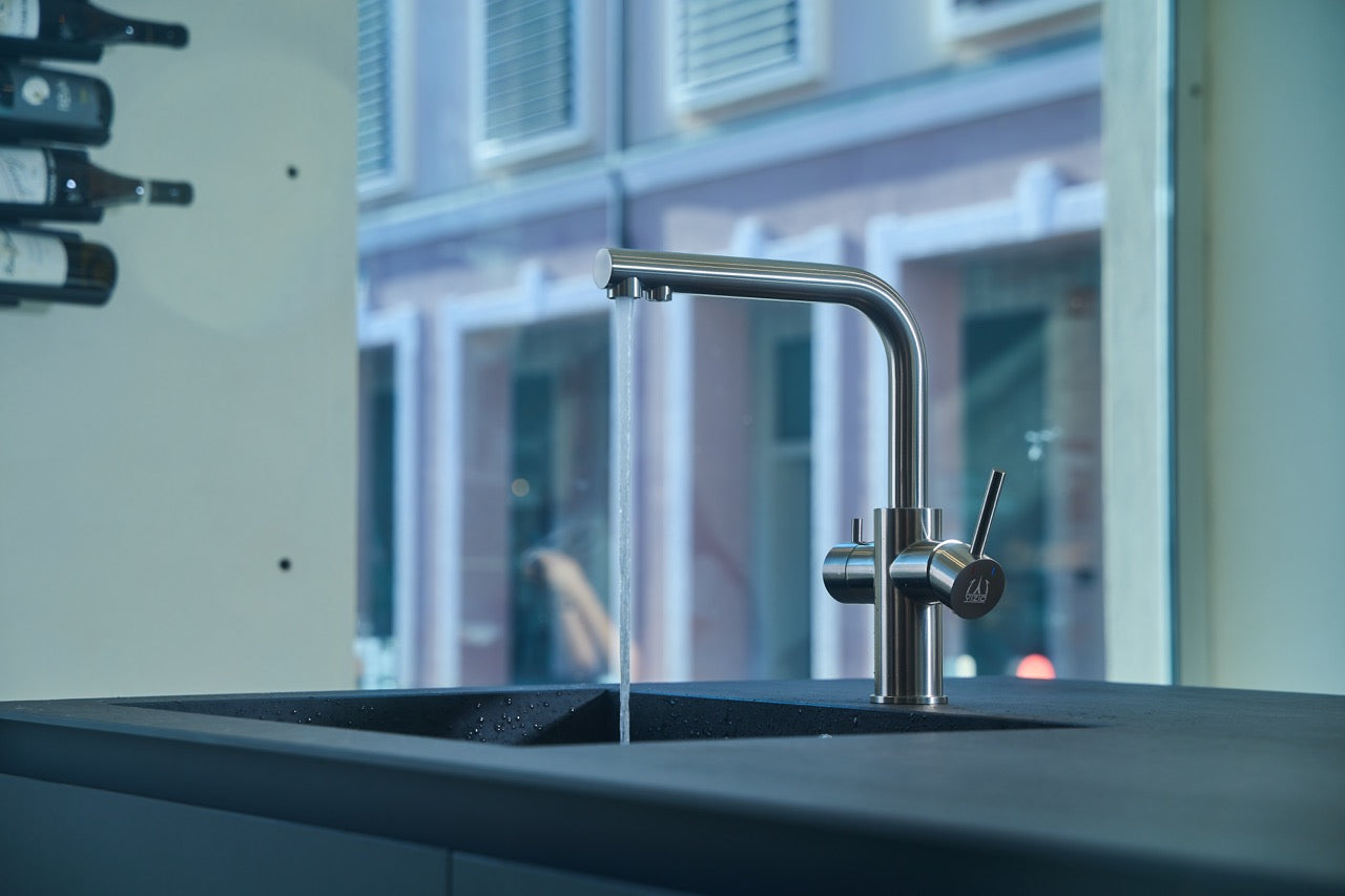 5 Way Kitchen Filter Tap in Solid STAINLESS STEEL, with 360° Swivel L-Spout, Brushed - Short Version