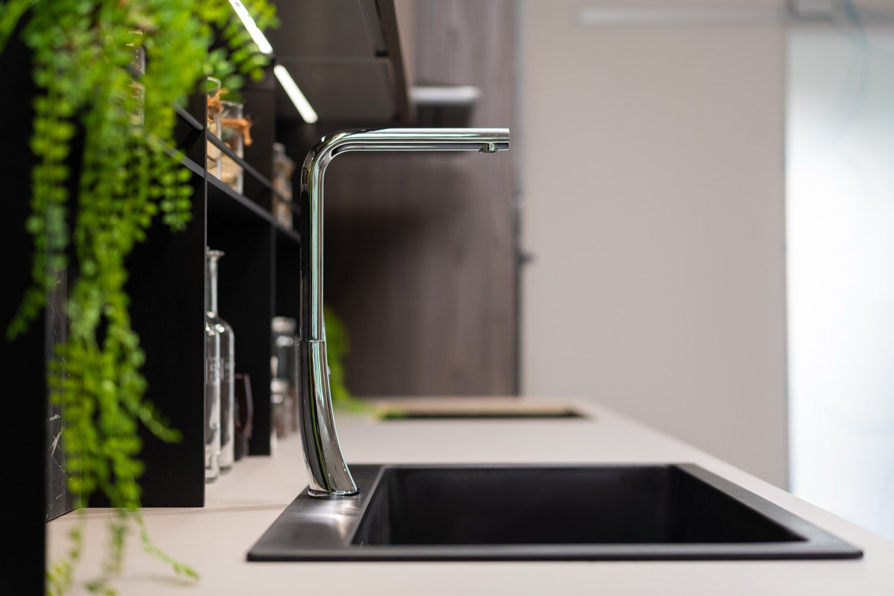 Rubinetto cucina monocomando, LEAF, canna a L girevole a 360°, Cromato