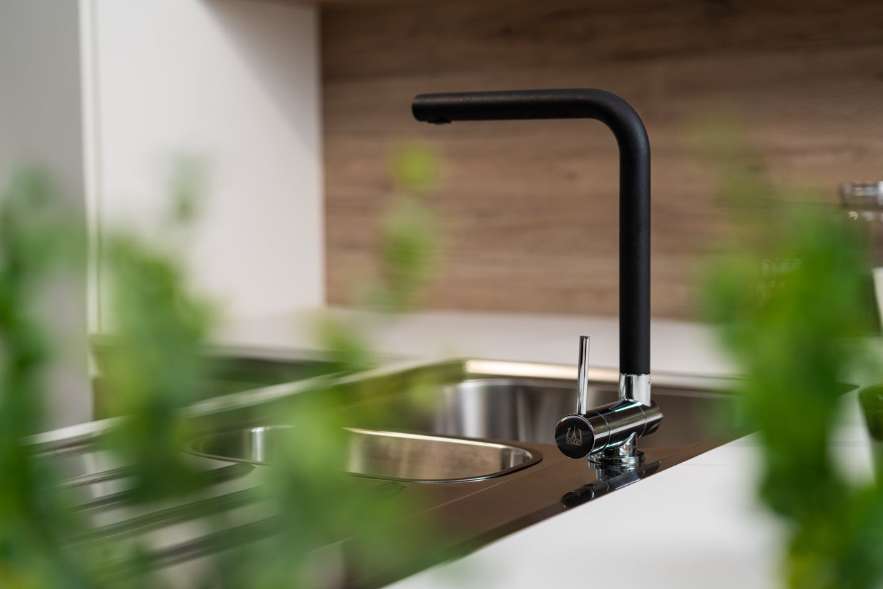 Under Window Kitchen Tap, folding spout to reach 4,5 cm, with 360° swivel L-Spout, Chrome / Black Quartz